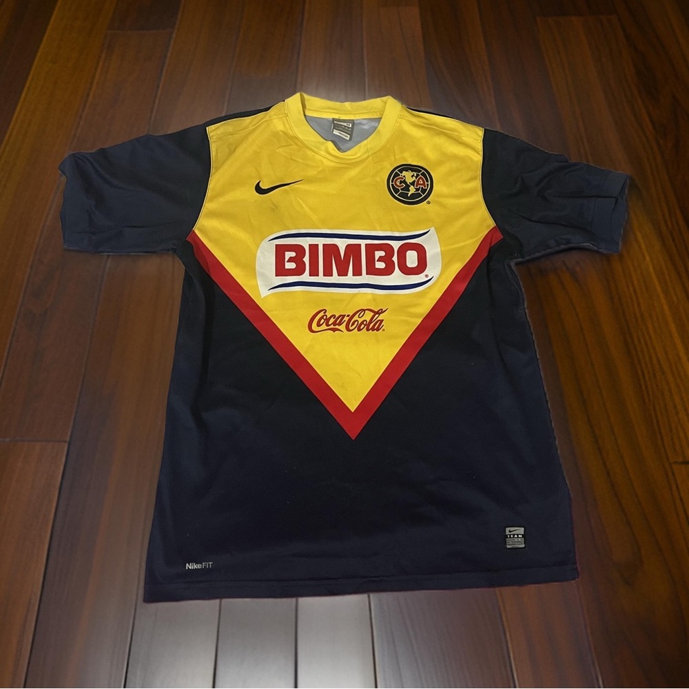 Nike Club America (2010) Jersey Size Medium Men’s